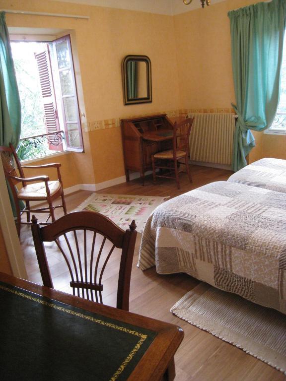 Chambres D'Hotes Closerie Du Guilhat Salies-de-Béarn Exterior foto